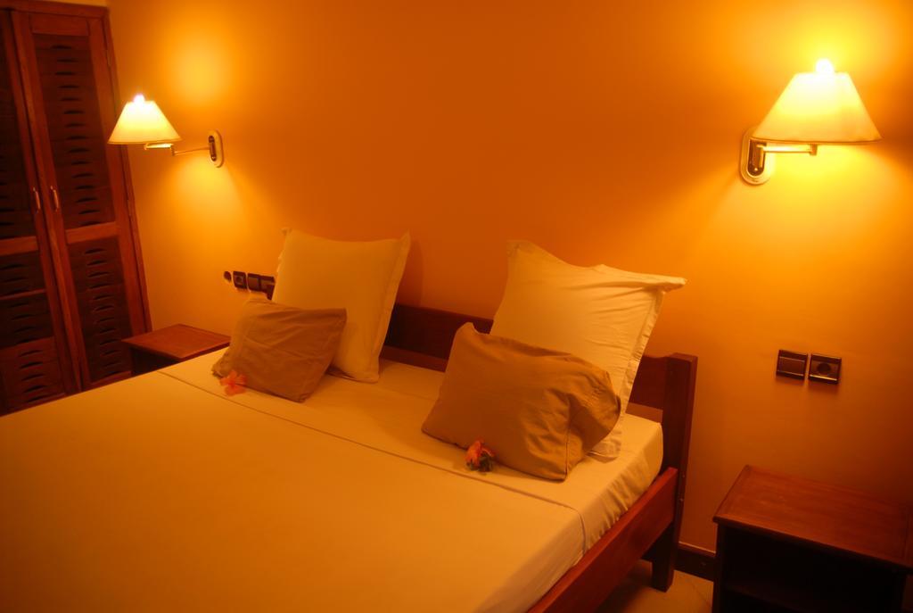 Ar Sun Hotel Antsiranana Bagian luar foto