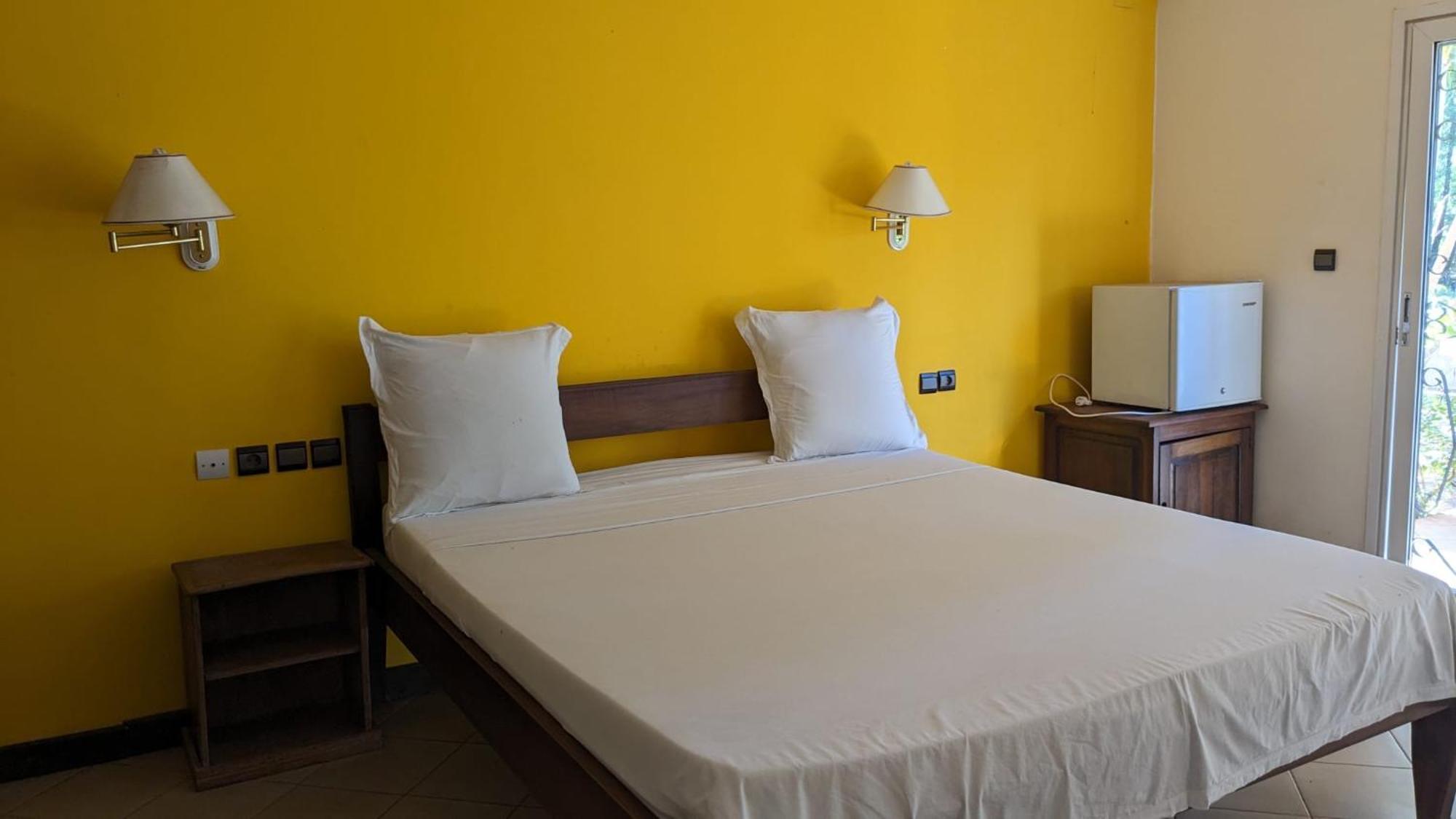 Ar Sun Hotel Antsiranana Bagian luar foto