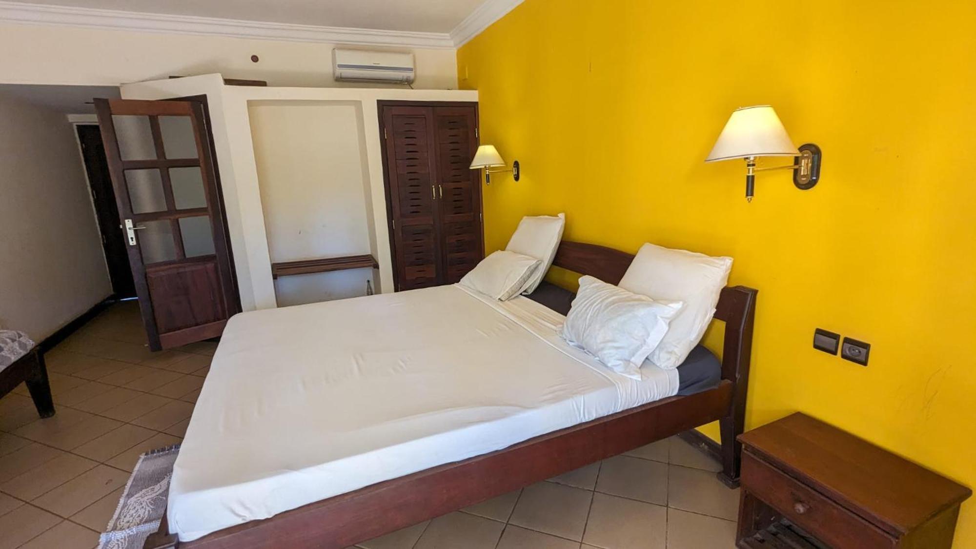 Ar Sun Hotel Antsiranana Bagian luar foto