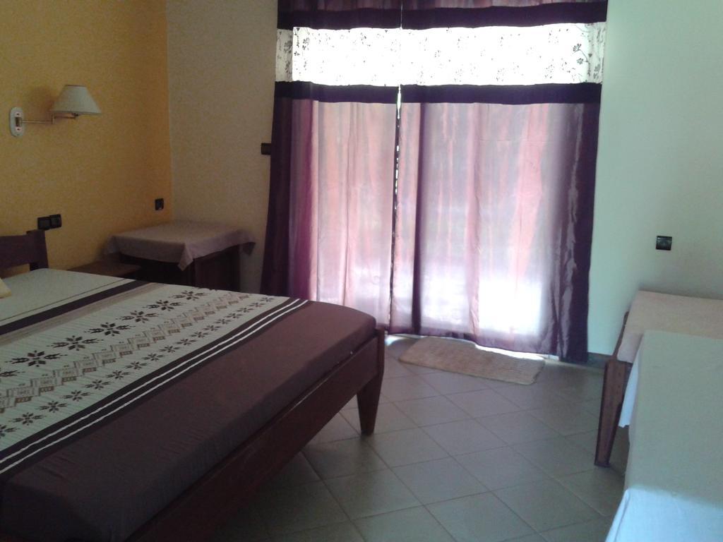 Ar Sun Hotel Antsiranana Bagian luar foto